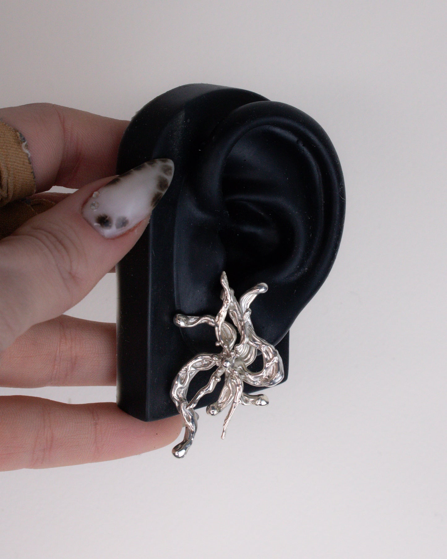 FLOWER EARRINGS